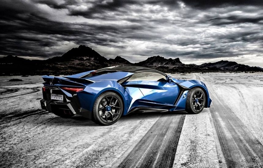 35321-2015-w-motors-fenyr-supersport-3.jpg