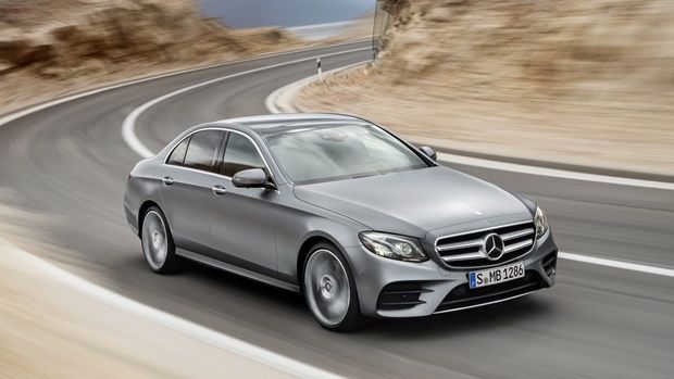 36454-2016_mercedes_benz_eclass_1.jpg