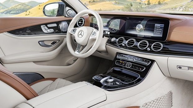 36454-2016_mercedes_benz_eclass_4.jpg