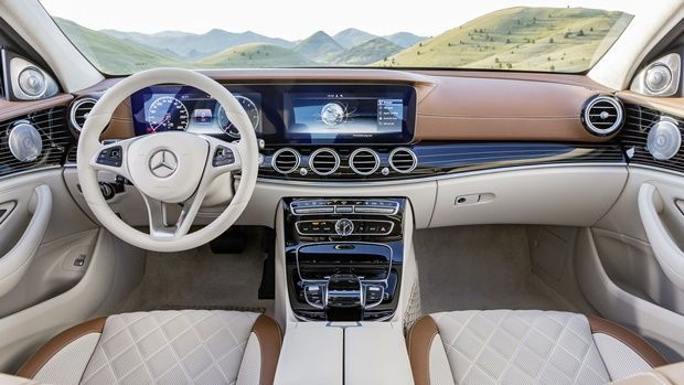 36454-2016_mercedes_benz_eclass_5.jpg