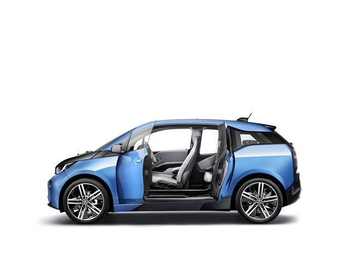 38564-p90216952_highres_bmw-i3-94ah-05-2016.jpg