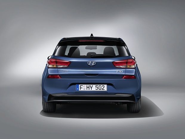 41412-hyundai_i30_new_5.jpg