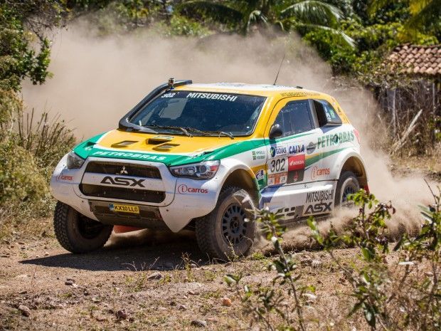 41661-mitsubishi_asx_racing_1.jpeg