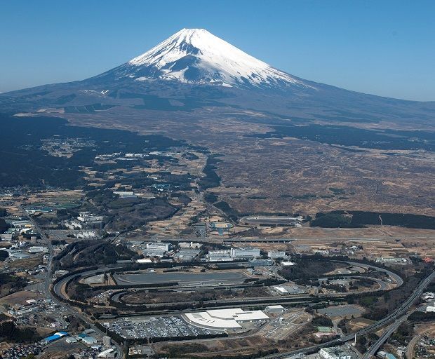 42651-toyota_higashi_fuji_crash_test_8.jpg