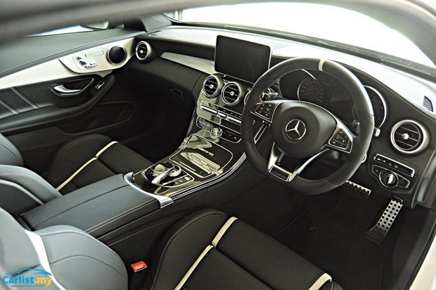 43075-body_watermarked_mercedes-benz_mercedes-amg_c63s_coupe_7.jpg