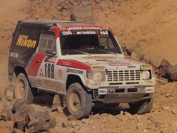 43317-pajero_paris_dakar.jpg