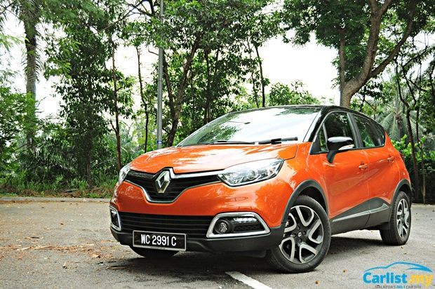 44119-renault_captur_2015_17.jpg