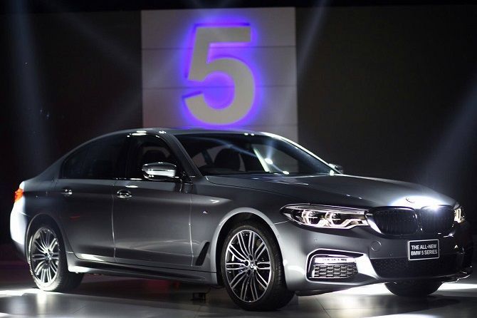 44380-thailand_bmw_g30_5_series_2.jpg