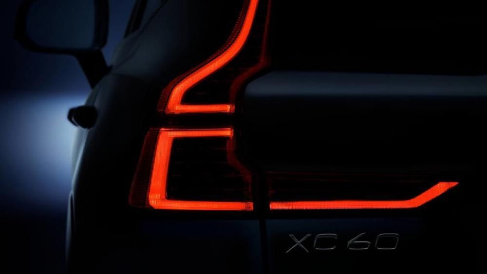 44490-2018-volvo-xc60-teaser_1.jpg