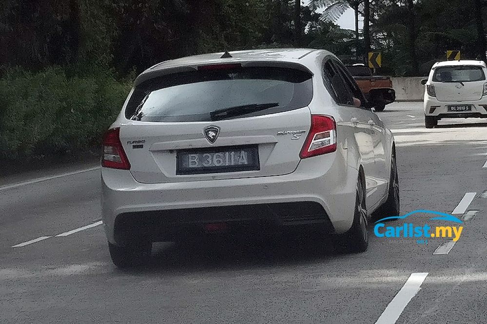 46636-2017_proton_suprima_s_spied_2.jpg