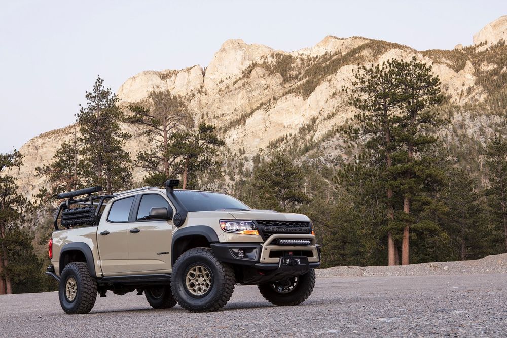 48110-2017-sema-chevrolet-colorado-zr2-aev-001.jpg