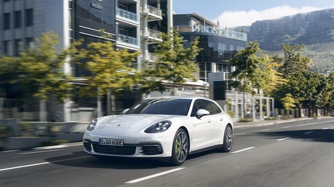 48730-porsche_electrification_5.jpg