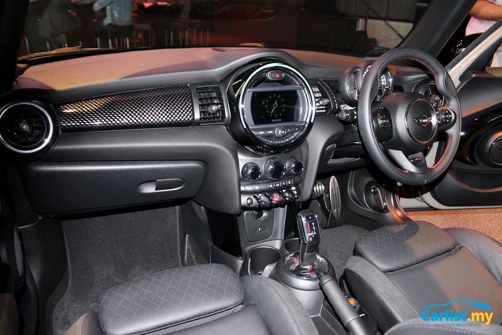 51622-mini-cooper-s-new-interior.jpg