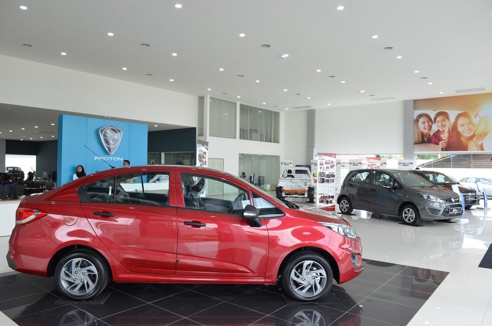 51918-proton-persona-in-showroom.jpg