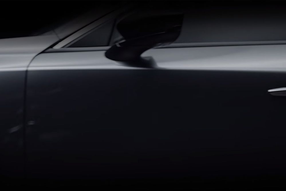 53240-2019_mazda3_teaser_2.jpg