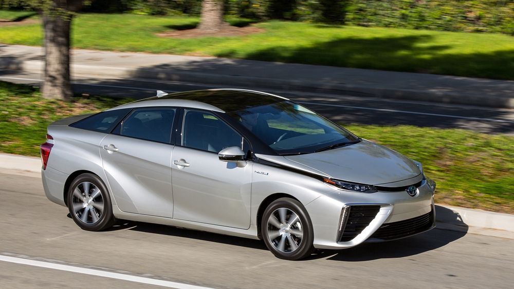 53974-toyota-mirai-usa-2016.jpg