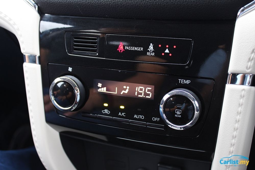 54616-toyota-rush-2019-rear-seatbelt-reminders.jpg