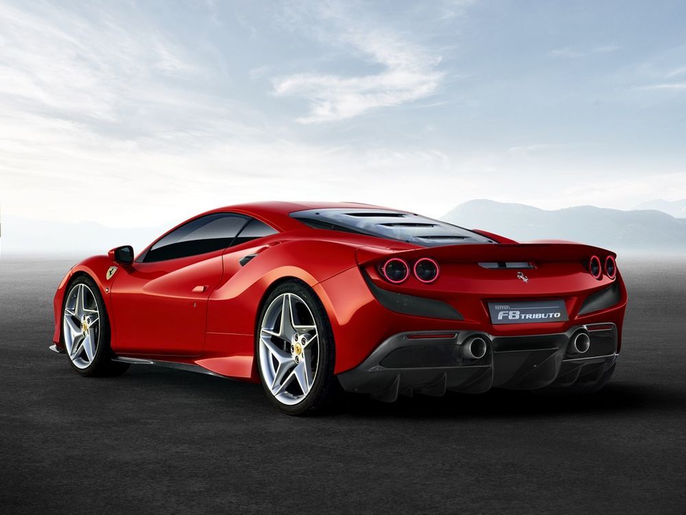 54888-ferrari_f8_tributo_2.jpg