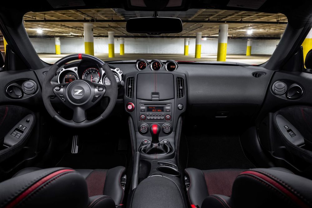 55568-50th_z_interior-9-source.jpg