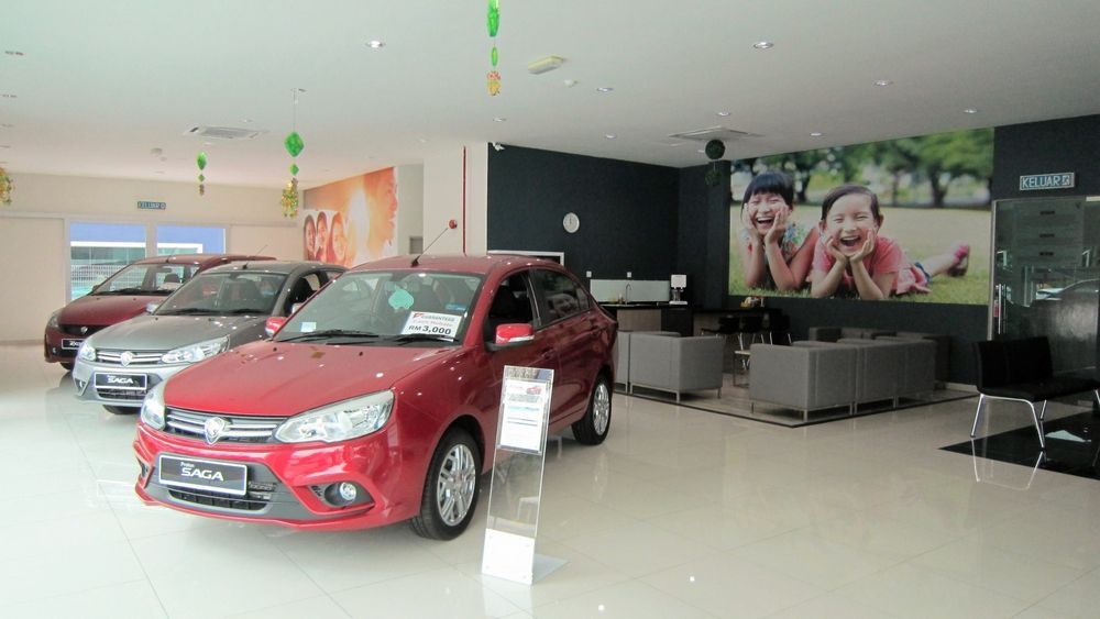 55835-setia_auto_drive_showroom.jpg