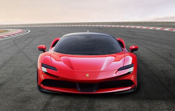 56187-ferrari_sf90_stradale_5.jpg