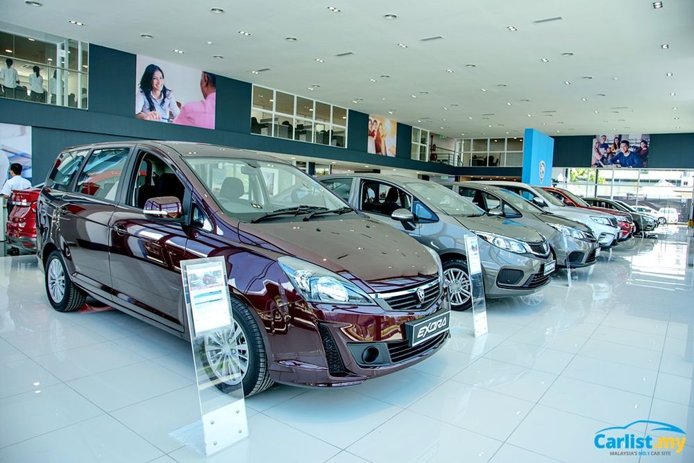 57139-cars_display_in_showroom_3.jpg