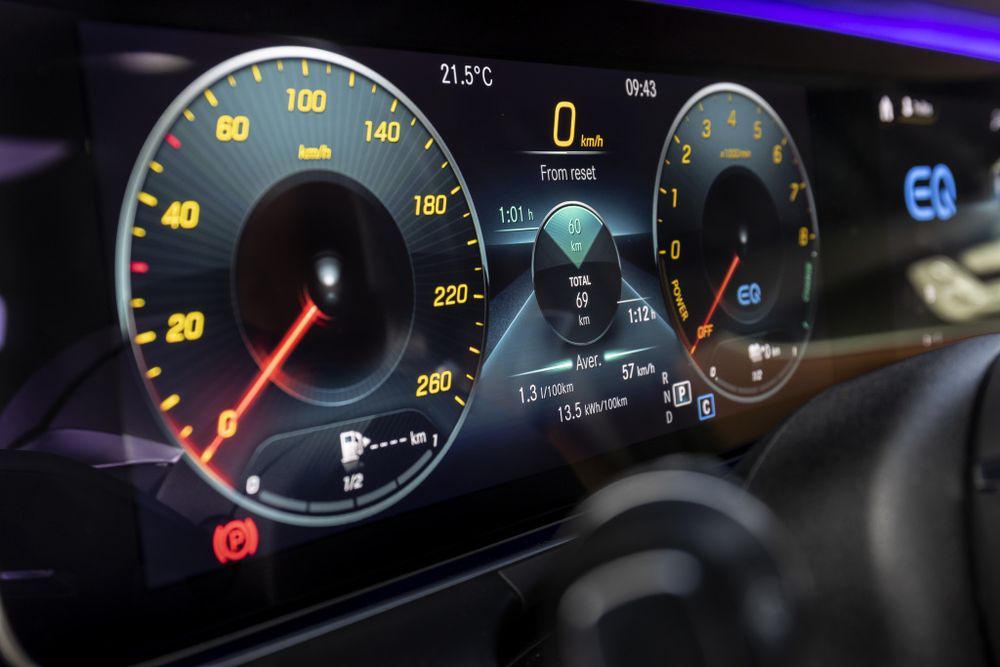 2020 mercedes-benz e-class infotainment