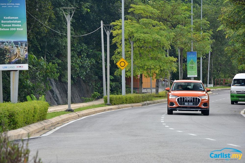 Review Audi Q3 1 4 Tfsi S Tronic Exclusivity Vs Individuality Can We Have Both Reviews Carlist My