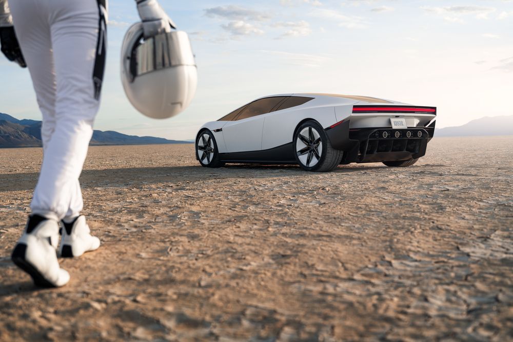 Tesla Roadster 2026
