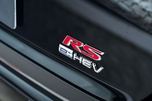 New Accord eHEV RS 2025 สัญญลักษ์ท้ายรถ