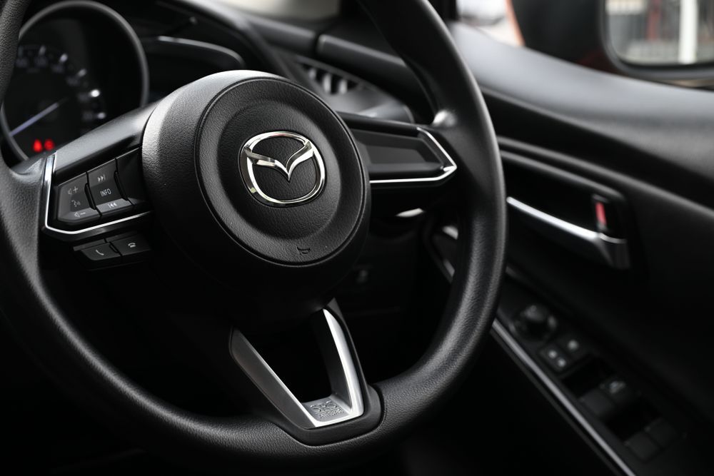 NEW MAZDA 2 ESSENTIAL ULTRA พวงมาลัย