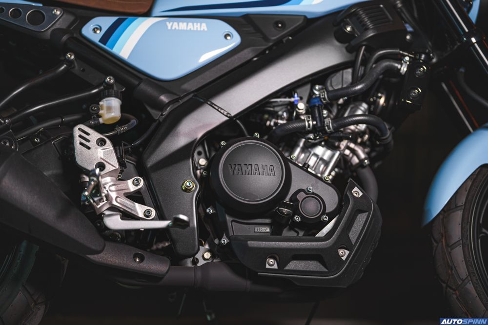 Yamaha XSR155 engine