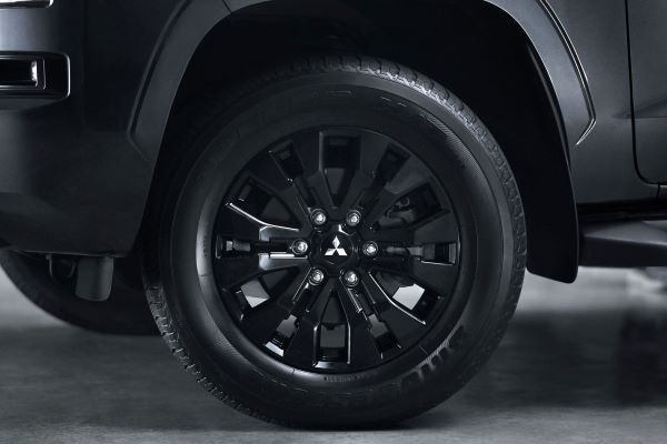 Mitsubishi Triton Black Edition 2024 ล้อ