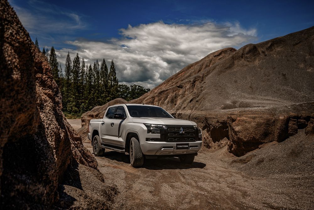 Mitsubishi Triton Black Edition 2024