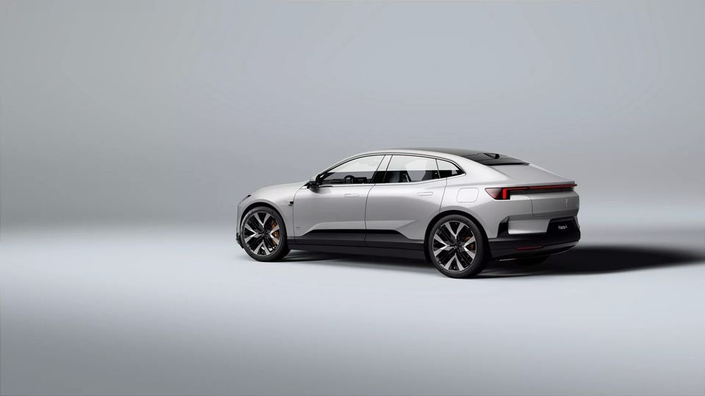 Polestar 4 (2)