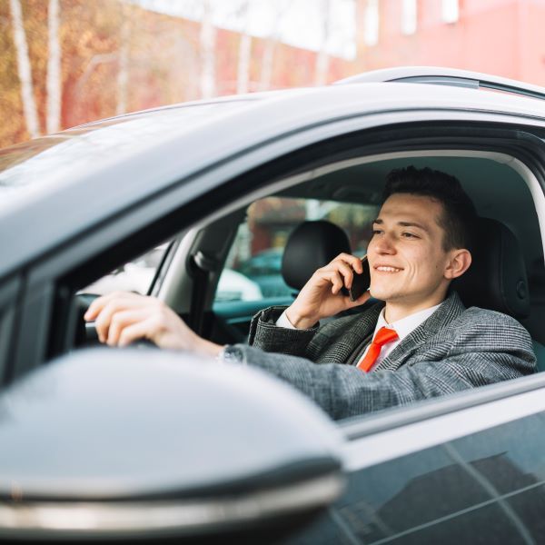 อัปเกรด!! ต่ออายุใบขับขี่ 2 ปี เป็น 5 ปี  มีขั้นตอนอะไรบ้าง ค่าธรรมเนียมเท่าไร 2569 2