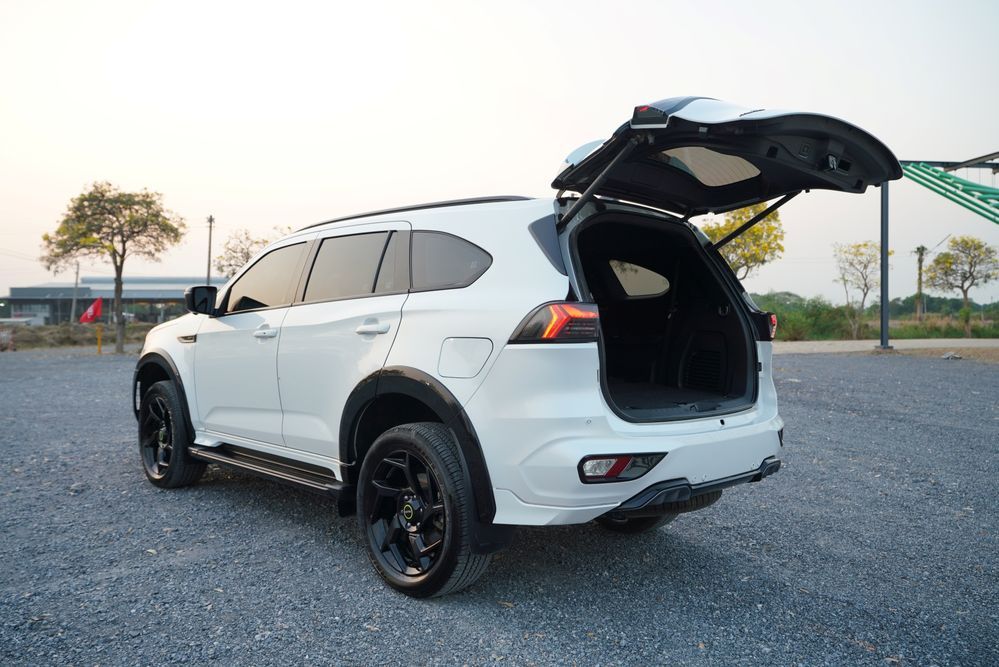 MU-X 2.2 Ddi MAXFORCE RS ฝากระโปรงหลัง