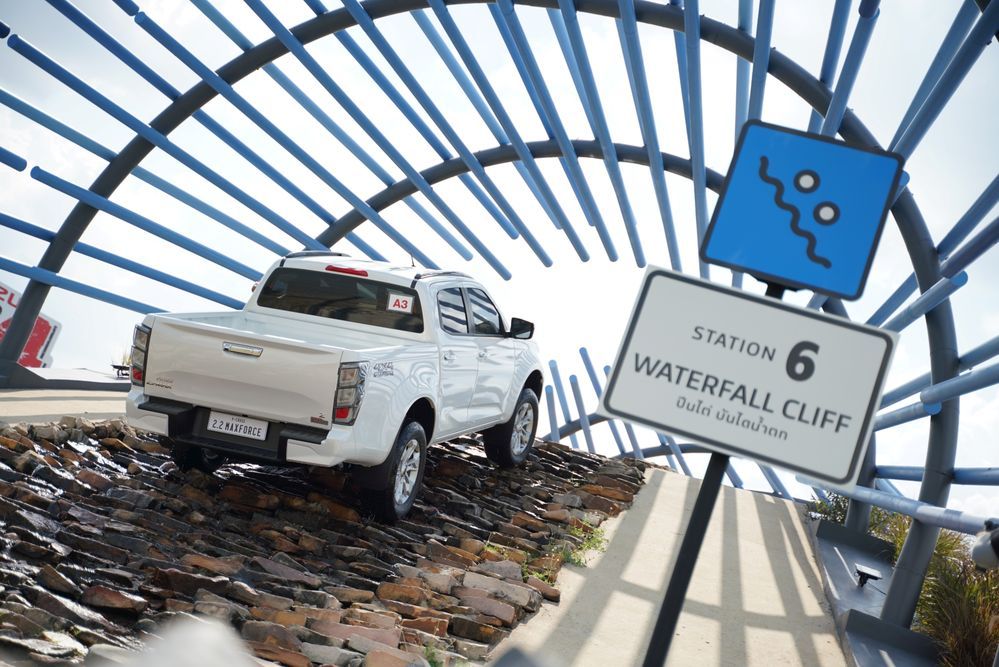 ISUZU 4X4 Experience สนามออฟโรด (5)