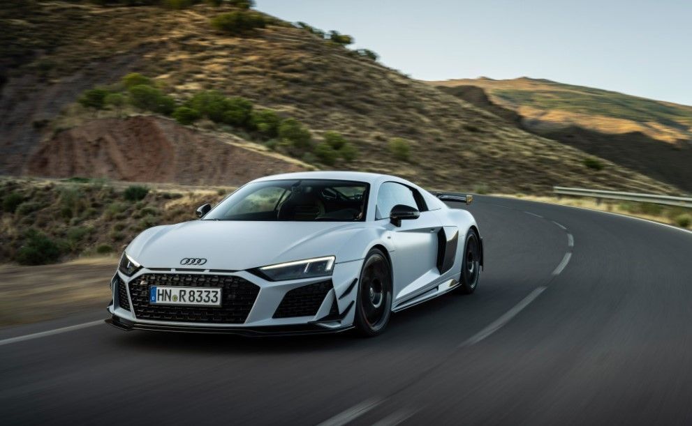 AUDI R8 V10
