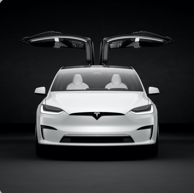 Tesla Model X Plaid Falcon Wing