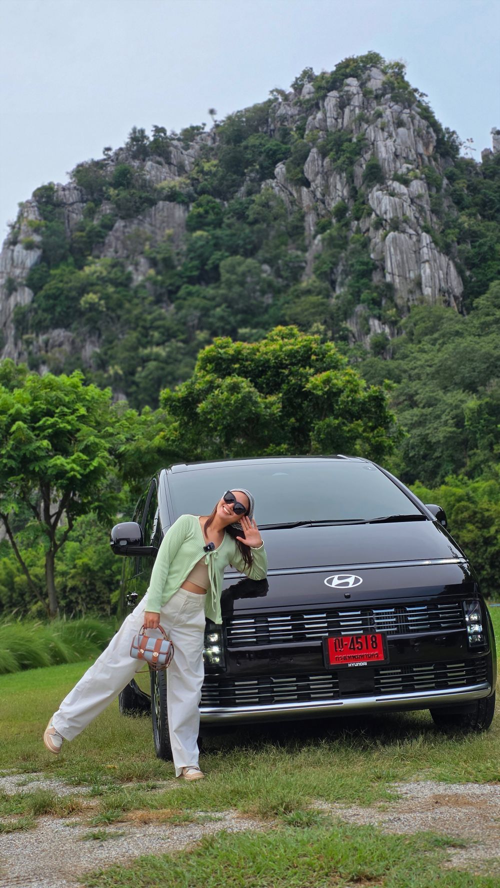 Hyundai new STARIA Hybrid - เลดี้ Autospinn