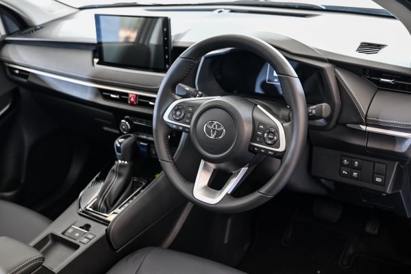 Yaris Ativ HEV 2025 ภายใน
