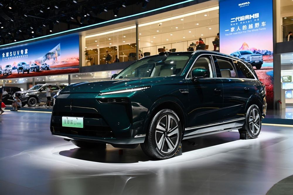 1 GWM WEY at Chengdu Auto Show 2024