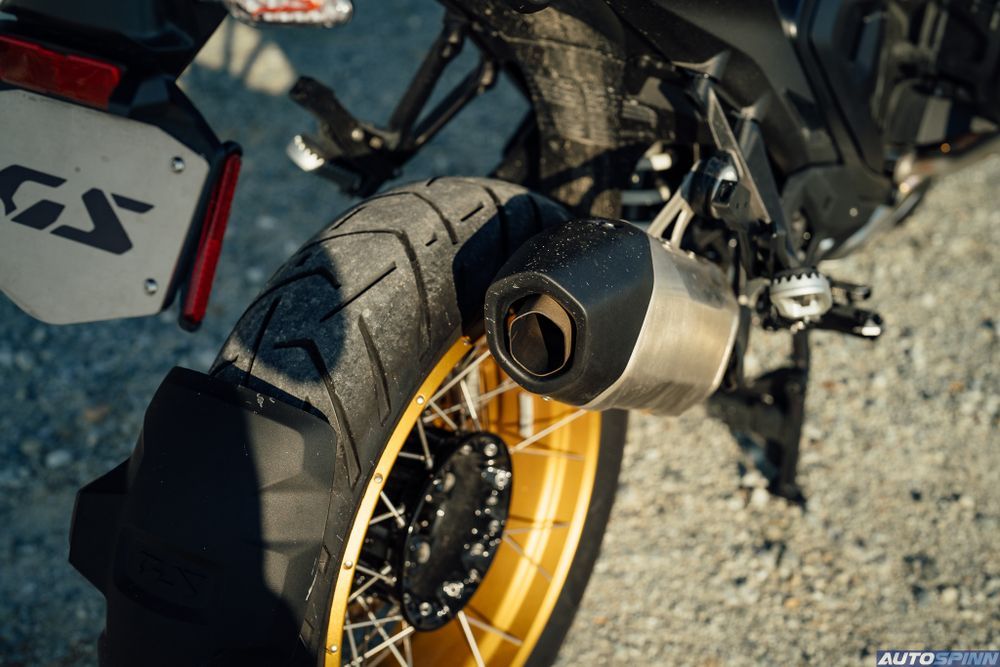 BMW R 1300 GS Exhaust