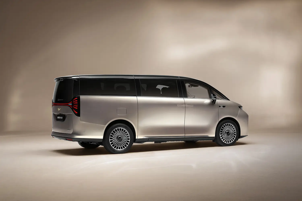 Geely Galaxy V900 EREV