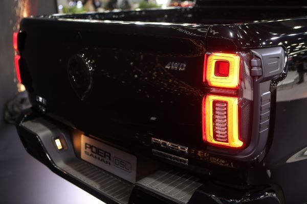 GWM POER SAHAR DIESEL ด้านหลัง