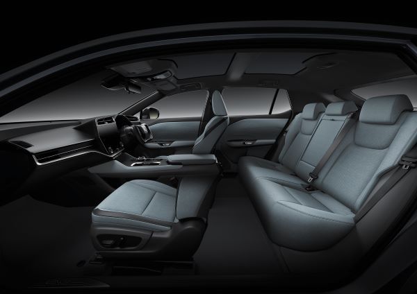 The New All-electric Lexus RZ 2025-2026 เบาะโดยสาร