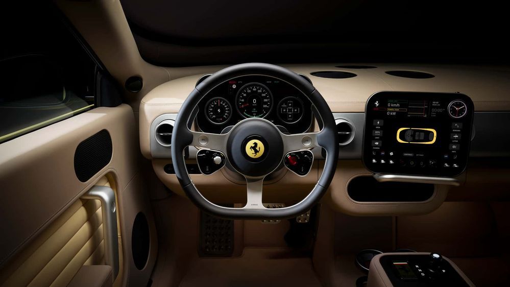 Ferrari Luce พวงมาลัย