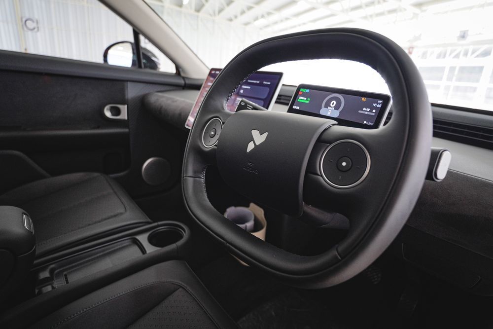 NIO Firefly Comfort+ ภายในสีดำ 2