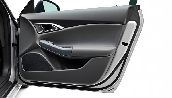 มือหนักระวังกระเป๋าฉีก! ปิดประตูรถแรงบ่อยๆ พังกว่าที่คิด 3